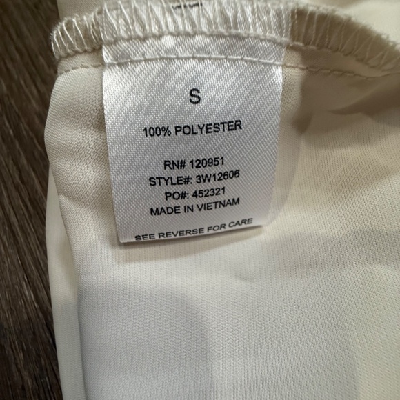 Olive + Oak Women's Cream Peplum Tank Size Small, NWT, Tie-Back, Blouse, Summer - Picture 6 of 9